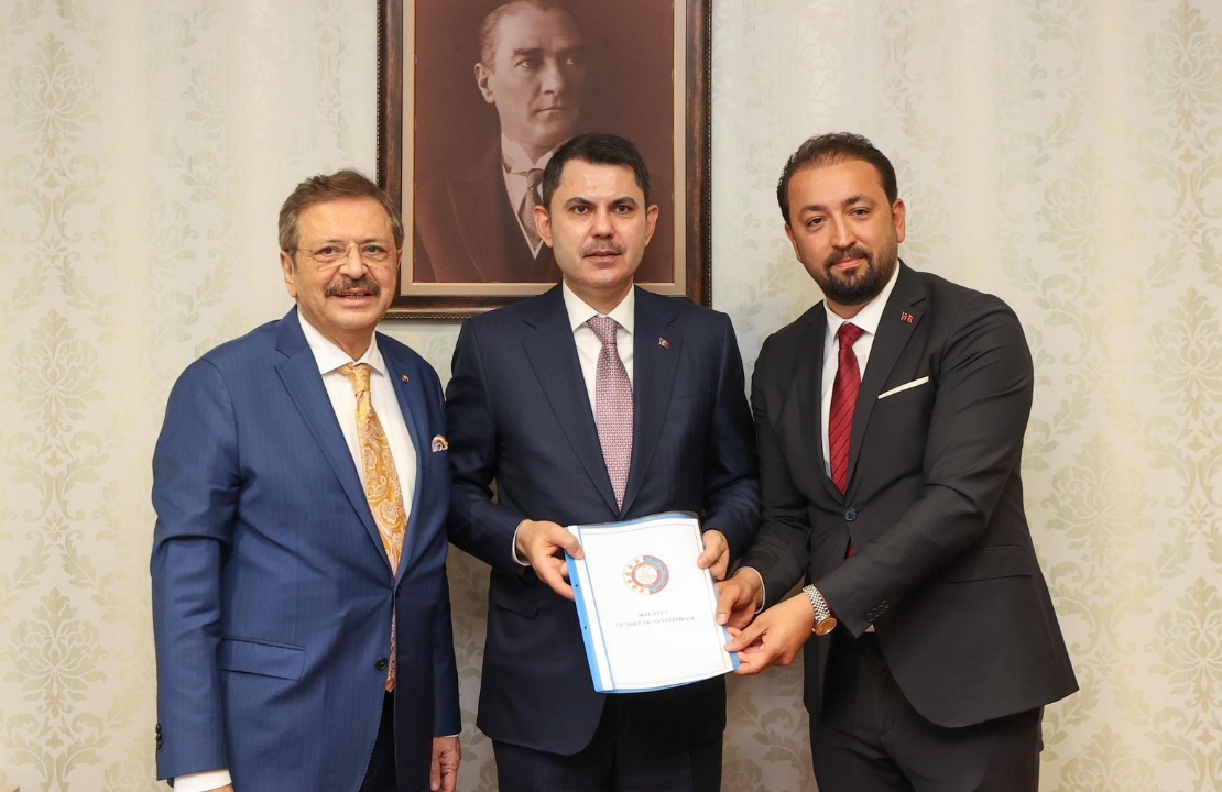 Deprem Bölgesinin İnşaat Sorunları ve Sektörün Talepleri Ankara Görüşmesinde Bakan Kurum'a Sunuldu