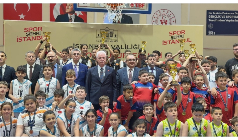 Malatyalı Bürokrattan İstanbul'da Genç Sporcuları Bir Araya Getiren Organizasyon...