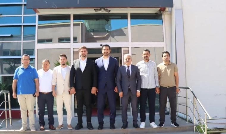 Türkiye Güreş Federasyonu Başkanı Taha Akgül Malatya’da Spor Altyapısını İnceledi