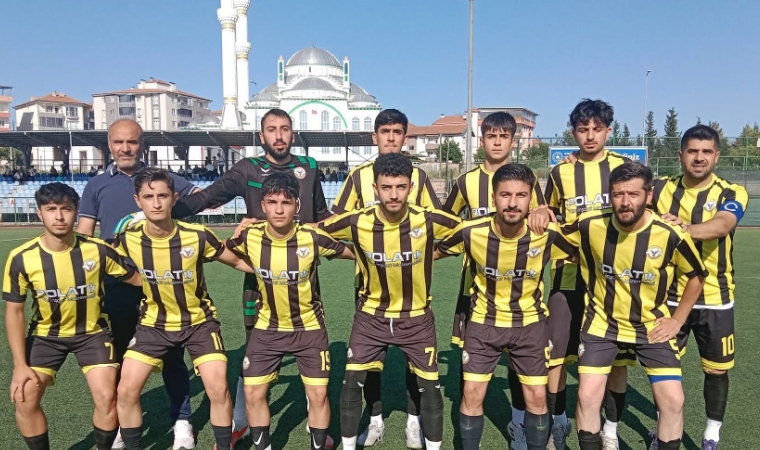Yeşiltepe Stadındaki Gol Düellosunda Karakavakspor Ağır Yara Aldı