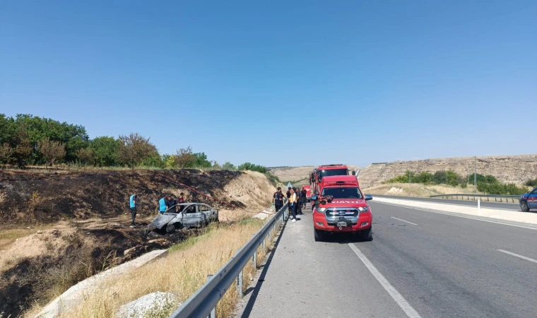 Bahçeye Savrulan Otomobil Alev Alev Yandı: Feci Kazada Abdulkadir Ergin Hayatını Kaybetti