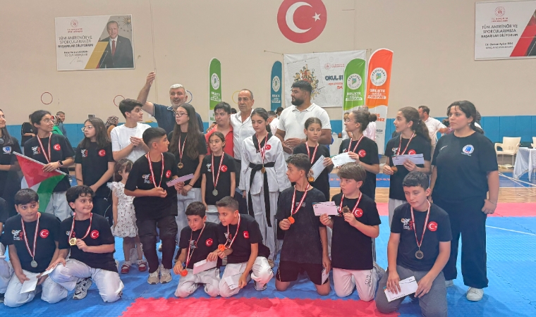 Doğuş Spor Taekwondo Takımı Malatyadaki Şampiyonaya Damga Vurdu
