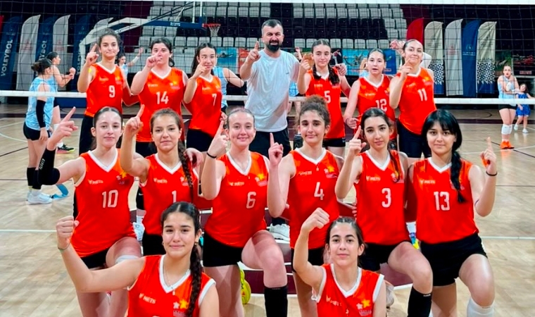 Malatya Voleybol Takımı Türkiye Finallerine Yükseldi
