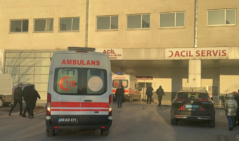 Malatya'da Kimliği Belirlenemeyen Bir Şüpheli Sokak Ortasında Ateş Açtı