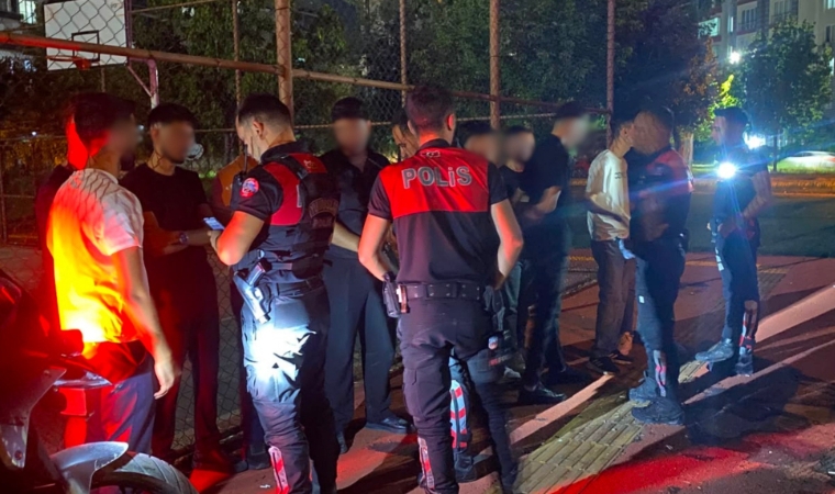 Malatya'da Park ve Bahçelerde Sıkı Denetim: 39 Şahıs Kontrol Edildi