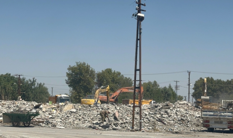 Malatya'da Yüksek Kiralara Dayanamayan 66 Sanayi Esnafı Kepenk İndirdi!