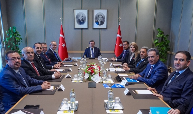 Turgut Özal Tıp Merkezi'nin Geleceği Ankara'daki Zirvede Ele Alındı