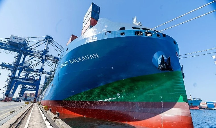 Türkiye’nin ilk ve en büyük LNG’li konteyner gemilerinden Kaşif Kalkavan, ilk uğrağını Marport’ta gerçekleştirdi