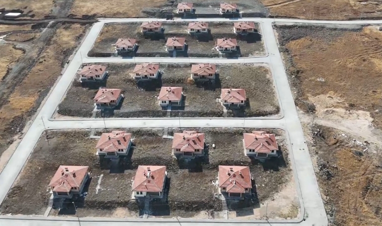 Akçadağ Darıca’da 59 Konutun Anahtarları Sahiplerine Teslim Ediliyor