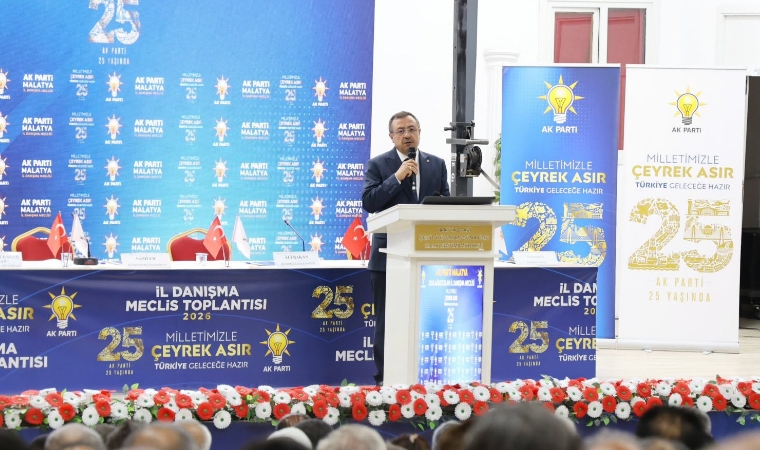 Ali Bakan AK Parti’nin Yirmi Beş Yıllık Hikayesini Anlattı