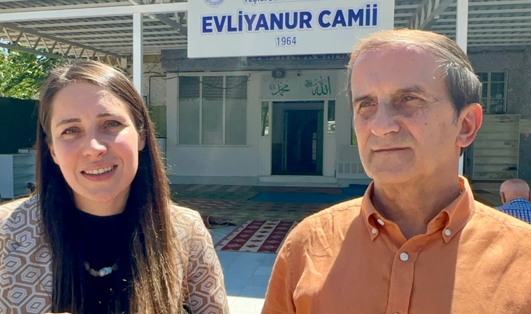 Çocukların Camiye İlgisi Artınca Cuma Çıkışında İkram Geldi