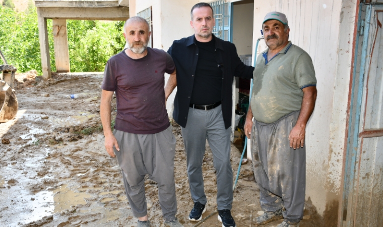 Kayısılar Sular ve Çamur Altında Kaldı: Kocaözü’nde Çiftçinin Gözü Devlet Desteğinde