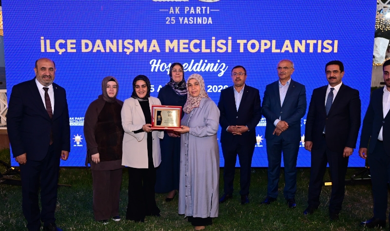 Kırkgöz Sahil Parkı’nda Düzenlenen Toplantıda Teşkilatın Çeyrek Asırlık Yolculuğu Değerlendirildi