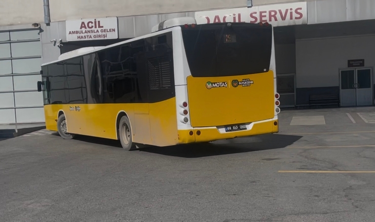 Otobüste Can Pazarı Yaşanan Anlarda Sürücü Rota Değiştirip Acil Servise Daldı