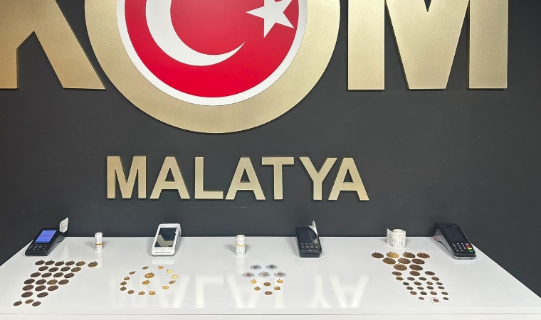 Piyasaya Sürülmek İstenen Milyonluk Sahte Altınlar Polise Takıldı