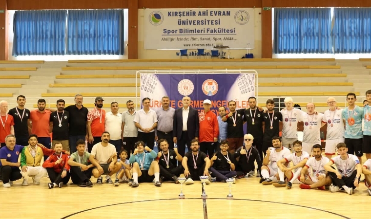 Görme Engelli Sporcular Kırşehir’deki Zorlu Müsabakalarda Engel Tanımadığını Bir Kez Daha Kanıtladı
