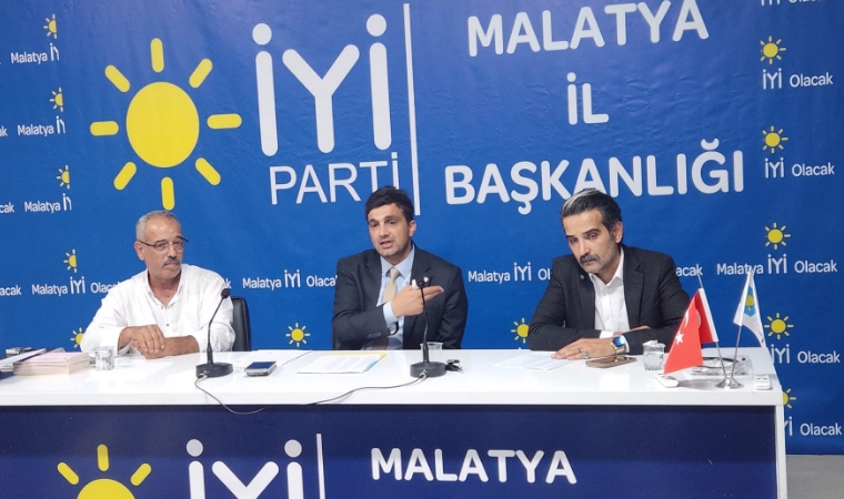 İYİ Parti Yeşilyurt’ta Yeni Dönemin Çalışma Takvimi Ele Alındı