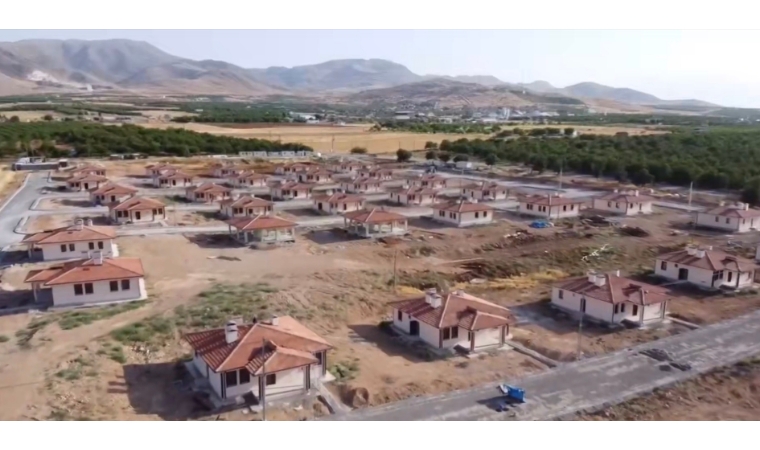 Kuyulu Dedeyazı ve Polat’ta 167 Konut Hazır! Anahtarlar Pazartesi Elde
