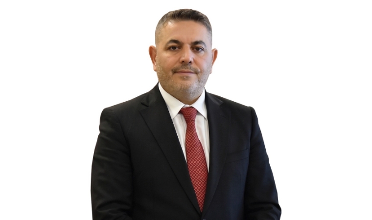 Oğuzhan Ata Sadıkoğlu 1 Ekim Seçimlerinde Beyaz Pusulayla Yarışacak