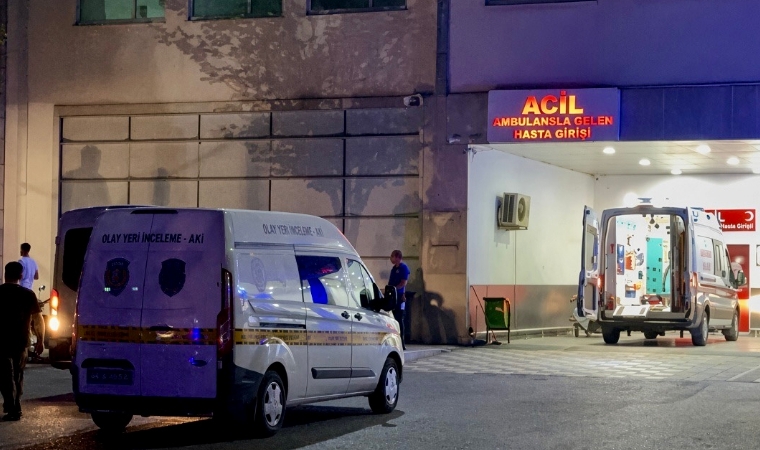 Özsan Sanayi Sitesinde Sohbet Esnasında Ateş Alan Silah Korku Dolu Anlar Yaşattı