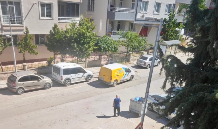 Zabıta Bile Çaresiz Kaldı! Belediye 'Kendi Aranızda Anlaşın' Dedi
