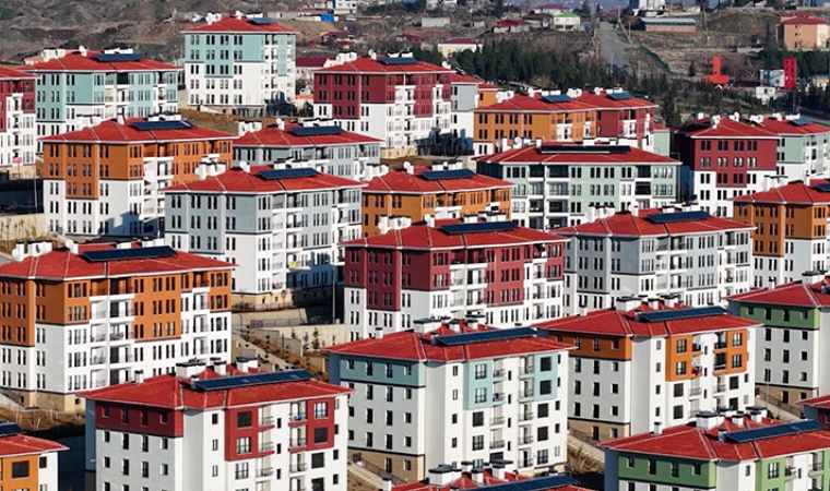 ABD Basını Türkiye'nin Deprem Bölgesindeki İnşa Seferberliğini Haber Yaptı