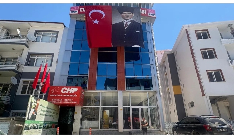 CHP Malatya’da Yaklaşık 15 Yöneticinin İstifası Gündemde