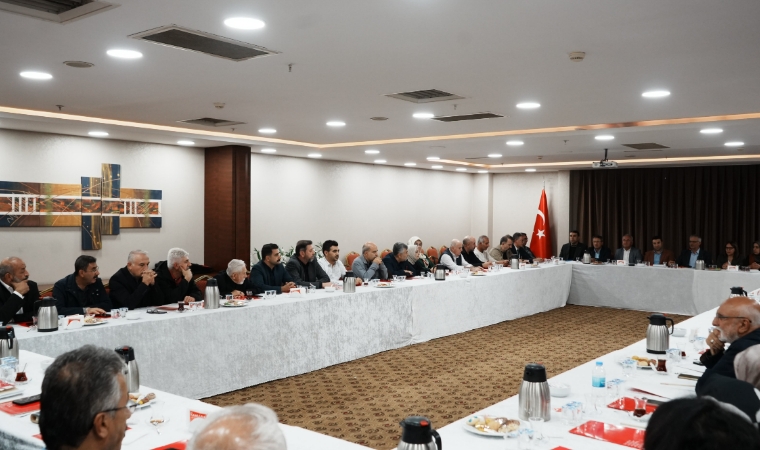 Farklı Meslek Gruplarından İsimler Malatya’nın Sorunlarına Çözüm Üretmek İçin Bir Araya Geldi