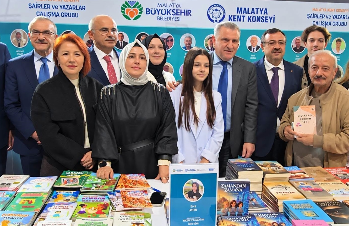Sevgi BERK / Minik Yüreğin Büyük Kalemi: Erva Aydın ve Malatya Kitap Fuarı'nda Gurur Dolu Bir Gün