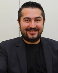 Mehmet Ayhan