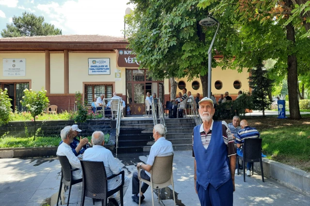 Malatya Büyükşehir Belediyesi Vefa Konağı, Depremzedelere Mesken Oldu!