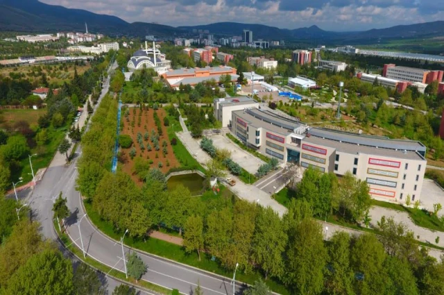 İnönü Üniversitesi İlahiyat Fakültesinde akıl dışı karar!..