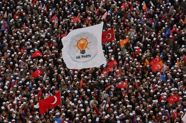 Malatya'da siyaset bazen akıl tutulmasına dönüşüyor!