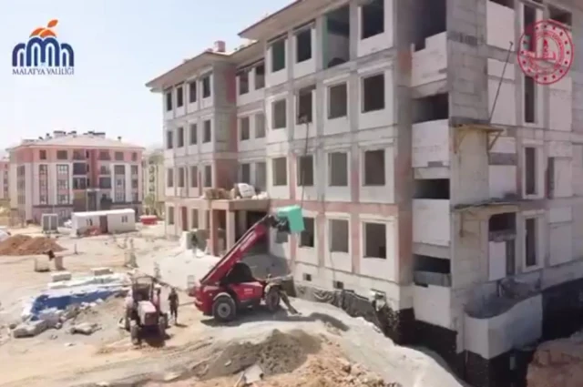 İkizce’ye Yükselen Umut: Yeni Okullar, Yeni Hayatlar