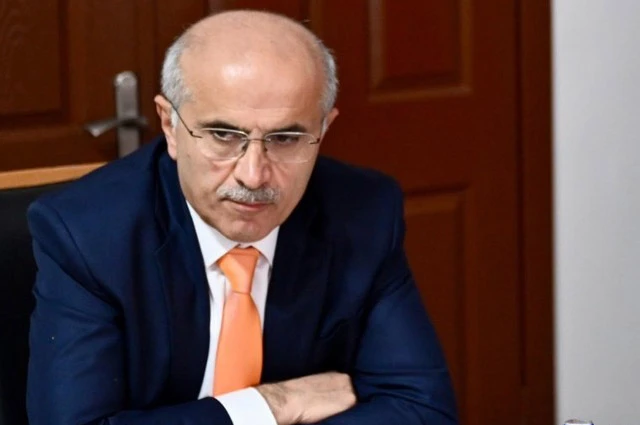 Sustukça Suça Ortaksınız Sayın Sami Er: Veysel Tay’dan Neden Çekiniyorsunuz?