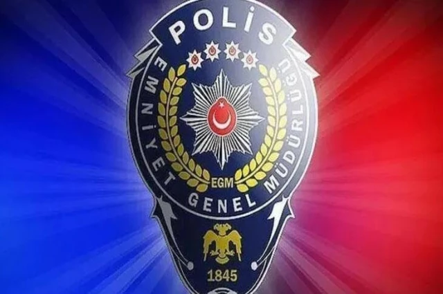 Bir Polis Haftası Hatırası: REJİDE "POLİS" VAR!