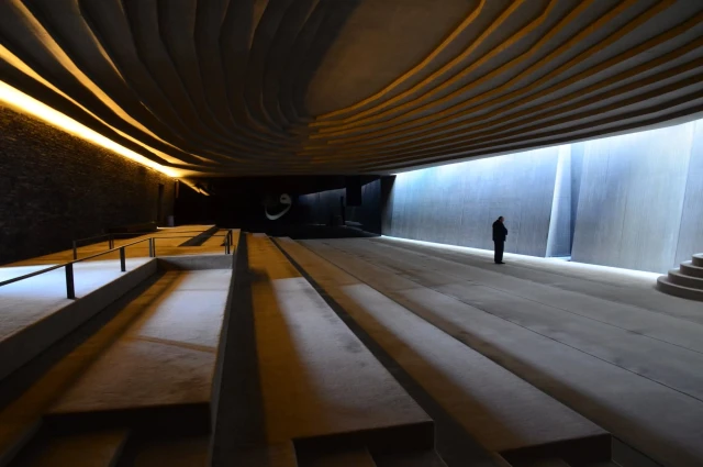 İstanbul’da farklı bir ibadethane: Sancaklar Yeraltı Camii Sade, mütevazı, süssüz, yazısız…