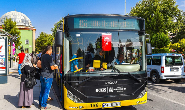 Bayramda otobüsler ücretsiz mi?