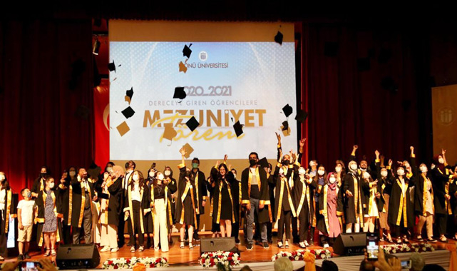 İnönü Üniversitesi'nde bu yıl 5367 öğrenci mezun oldu