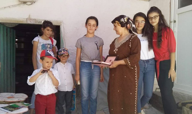 Kendisi okuyamadığı için...