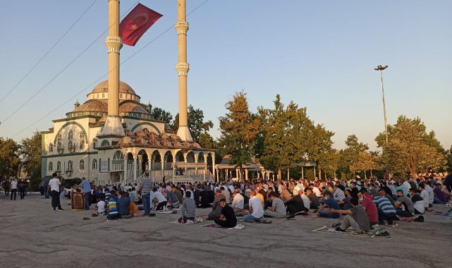 Malatya'da bayram namazı!..