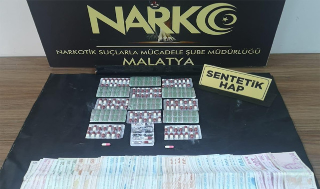 Zehir Taciri kıskıvrak!