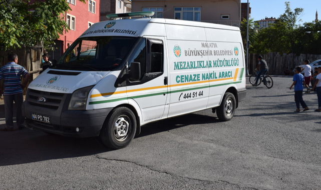 Dili boğazına kaçan yaşlı kadın kurtarılamadı