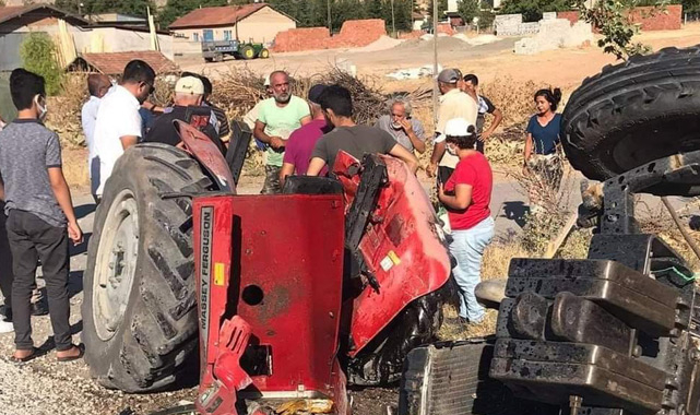 Feci kazada traktör ikiye bölündü!