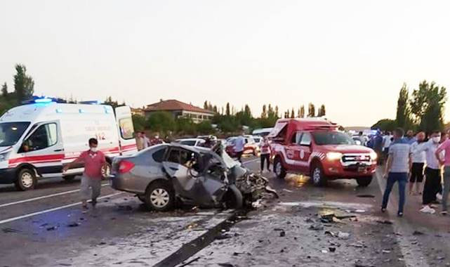 Kafa kafaya çarpıştılar! 1 ölü