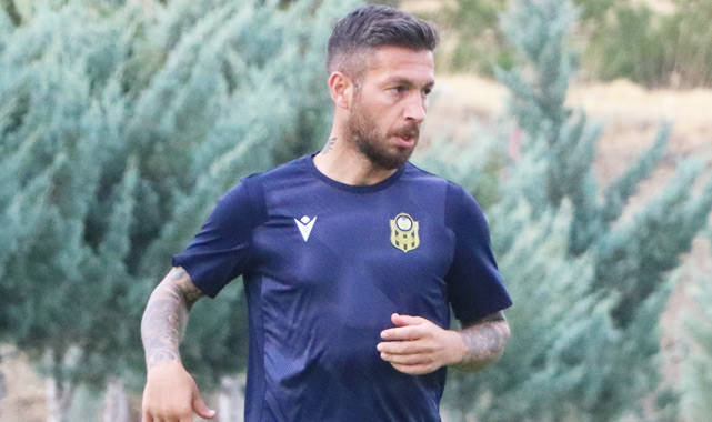 Süper Lig'in ilk golü Adem'den