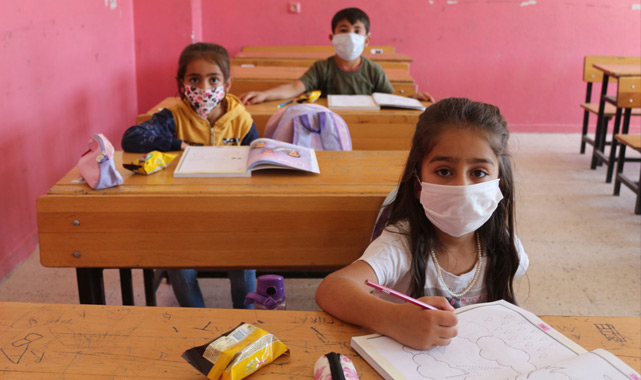 Yüz yüze eğitimde kimlere aşı zorunlu? 