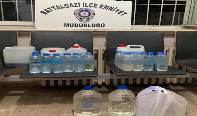 40 litre kaçak içki ele geçirildi