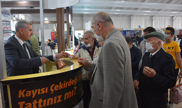 Çınar: "Sıladan gurbete köprü olduk"