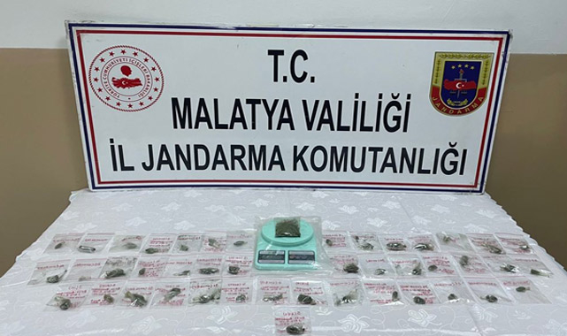 Evde esrara tutuklama!